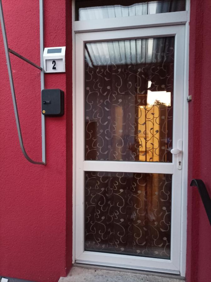 Gaststaette Molitor Apartment Saarlouis Exterior foto